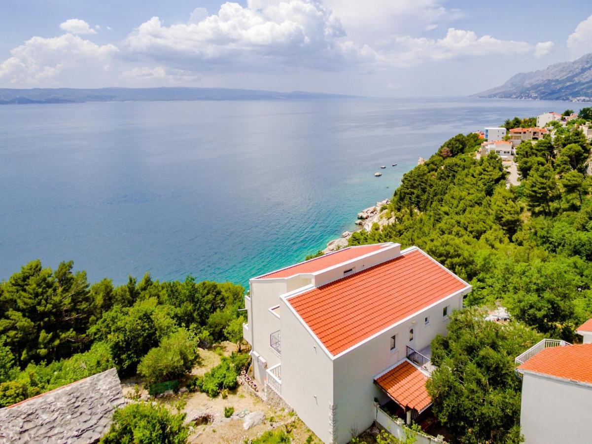 Villa Kosa Brela Rom bilde