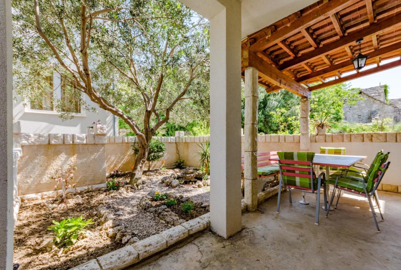 Villa Kosa Brela Rom bilde
