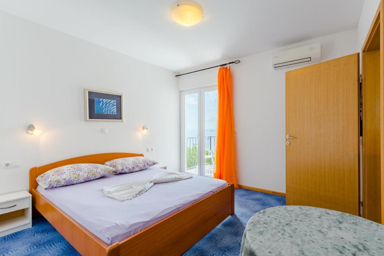 Villa Kosa Brela Rom bilde